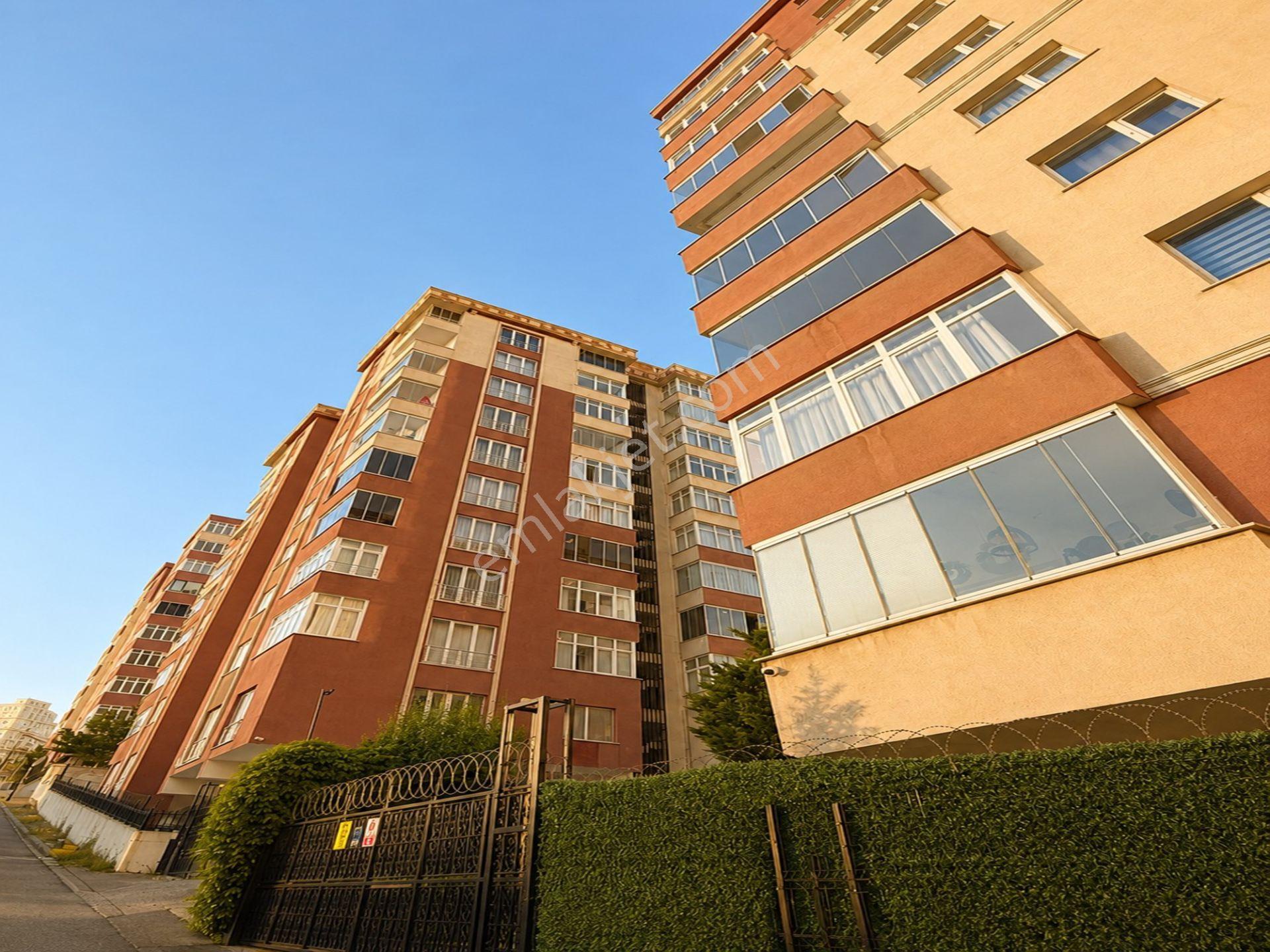 Site İçi - Geniş M2 - Metrobüse Komşu - 3+1 Krediye Uygun Lüks Daire - Görsel 17