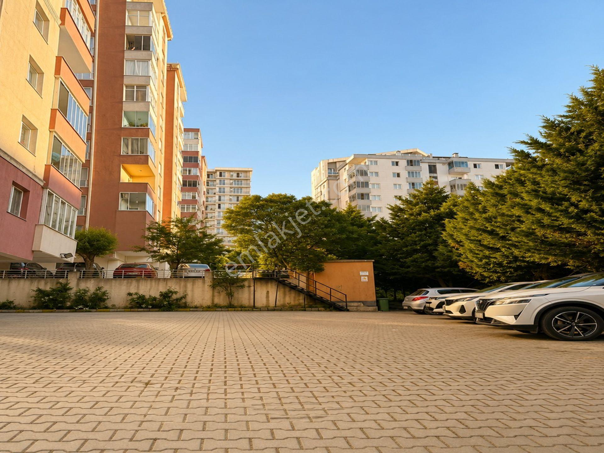 Site İçi - Geniş M2 - Metrobüse Komşu - 3+1 Krediye Uygun Lüks Daire - Görsel 29