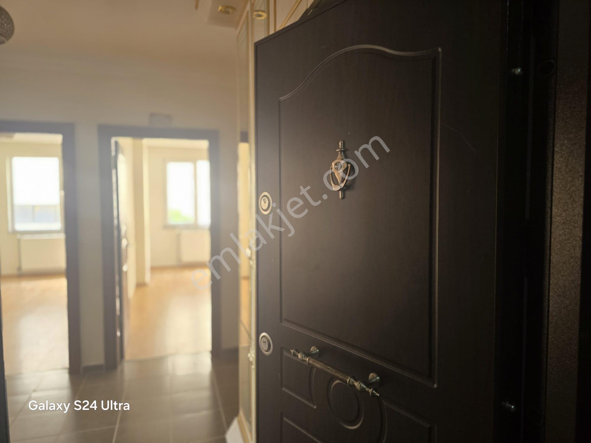 Vega Hastanesi Karşısı Kiralık 3+1 Balkonlu Ara Kat Daire - Görsel 20