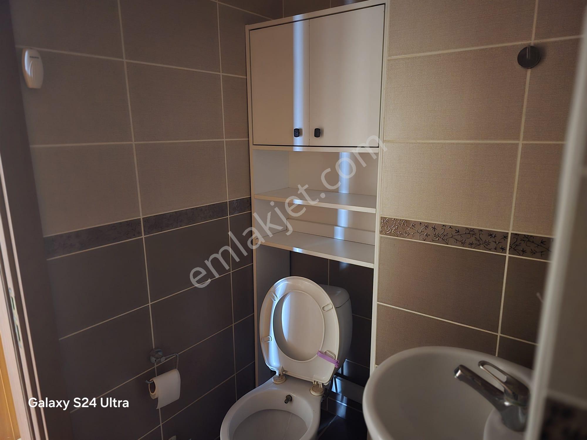 Vega Hastanesi Karşısı Kiralık 3+1 Balkonlu Ara Kat Daire - Görsel 11