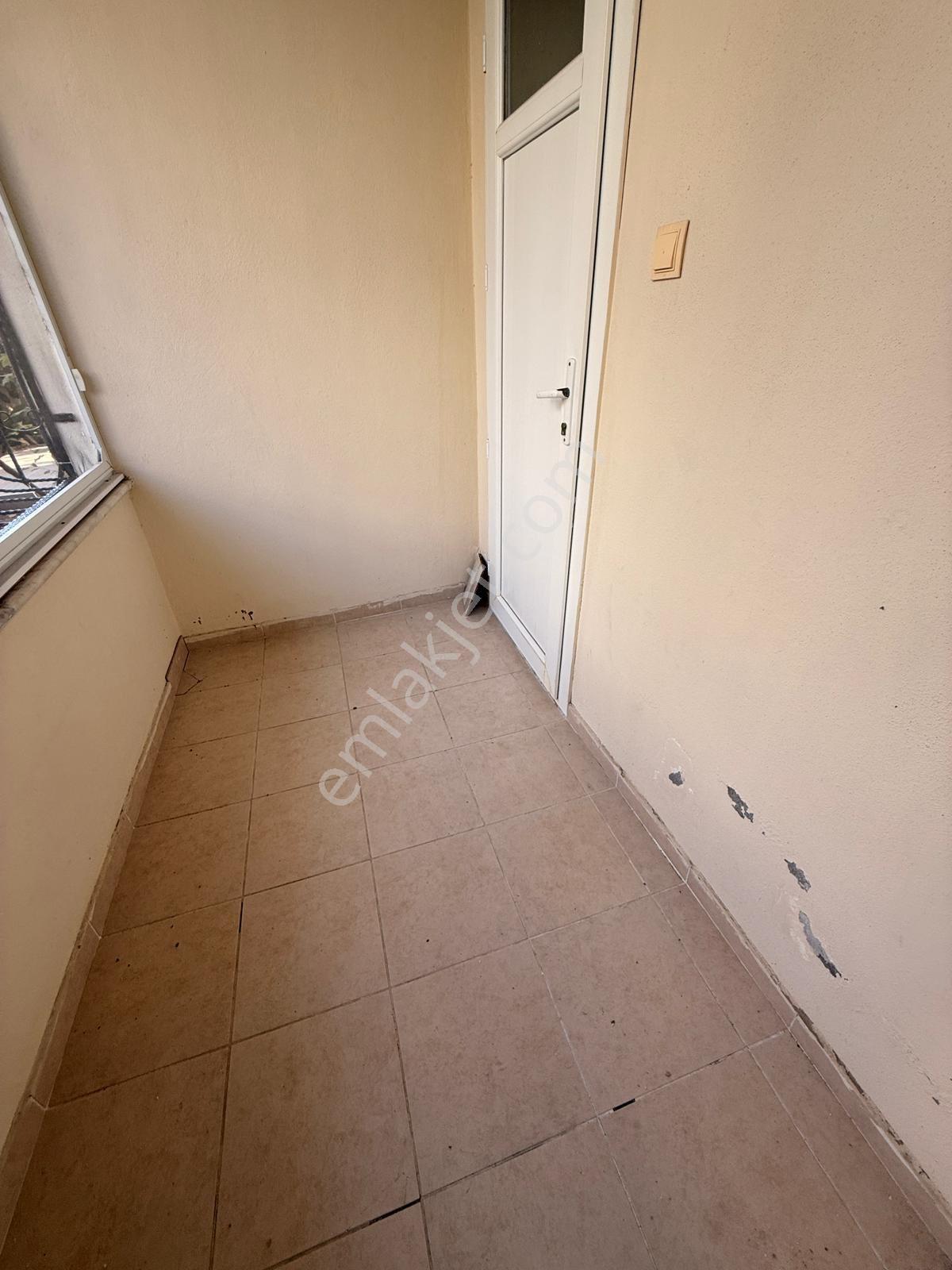 Göl Manzaralı Bahçeli Teraslı Dpgalgazlı Geniş Oturumlu Triplex - Görsel 14