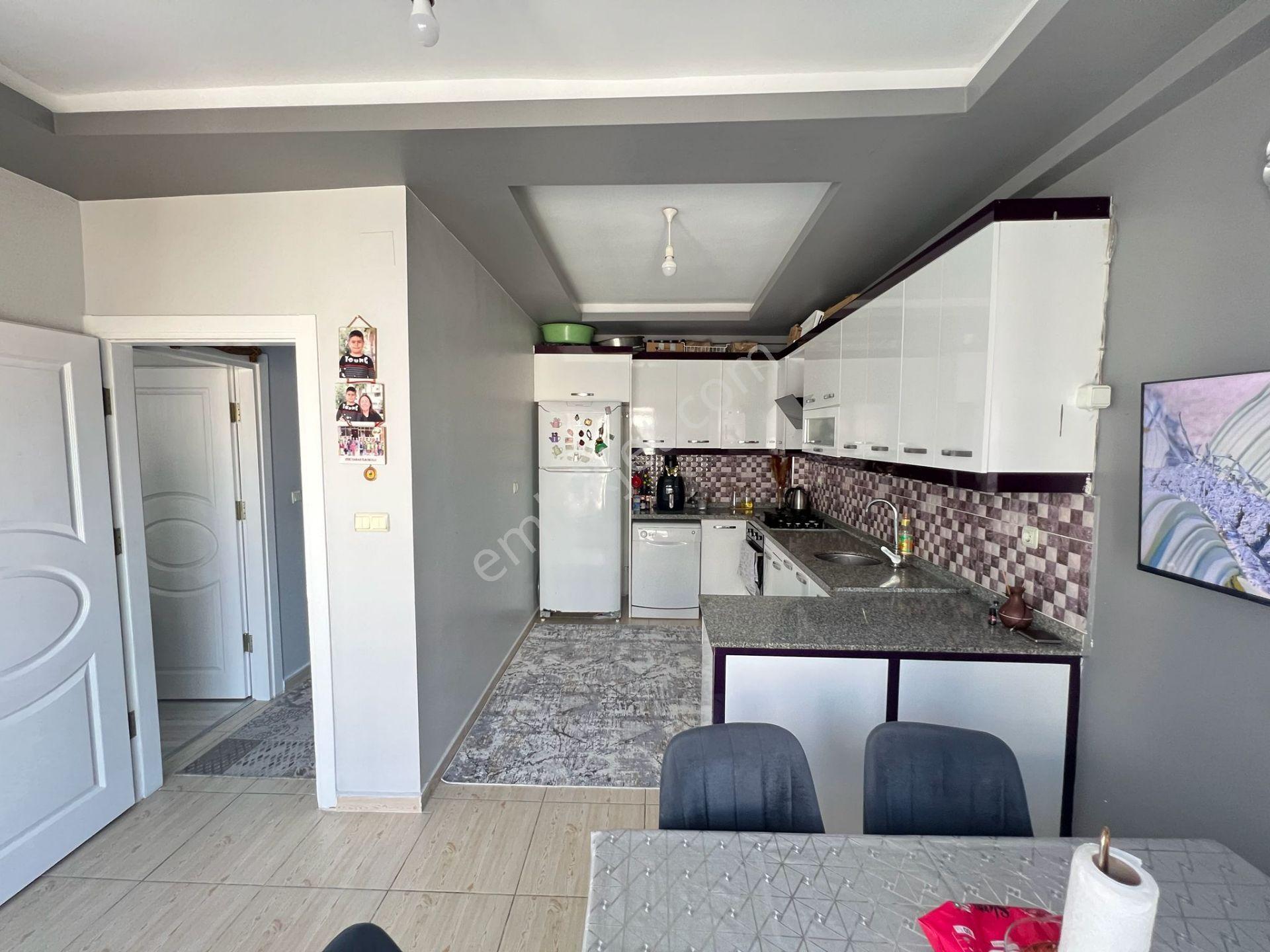 Prestij'den Üçocak'ta Asansörlü Geniş Oturumlu 2+1 Daire - Görsel 14