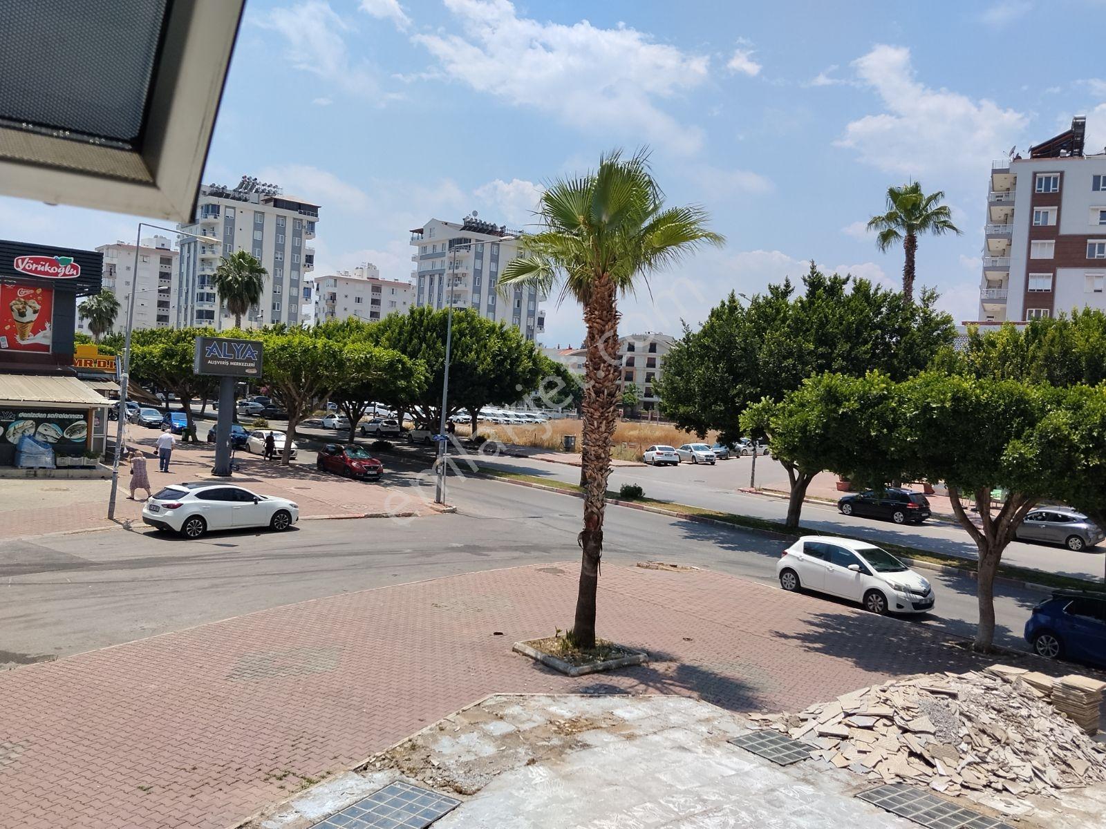 Konyaaltı Uncalı Cadde Üzerinde Devren Kiralık Güzellik Merkezi - Görsel 17