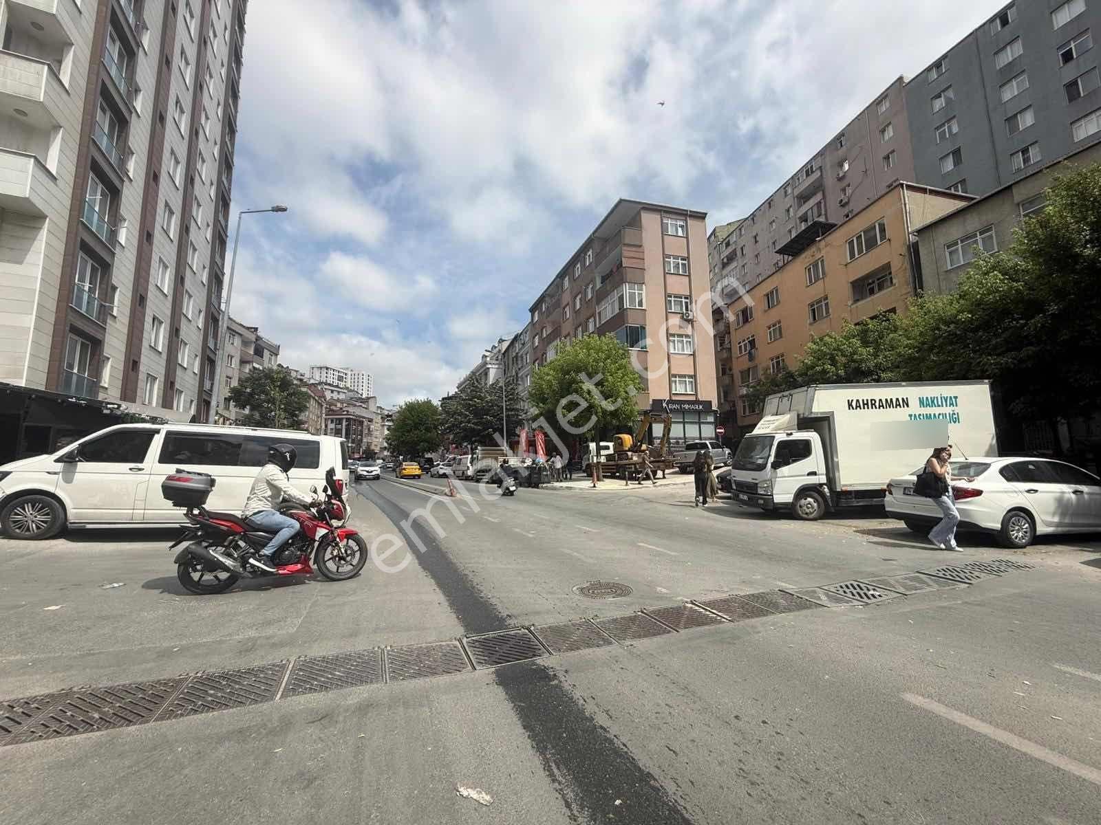 Kaçırmayın Anacadde Yanı 2+1 Geniş Ferah Muhteşem Daire - Görsel 27
