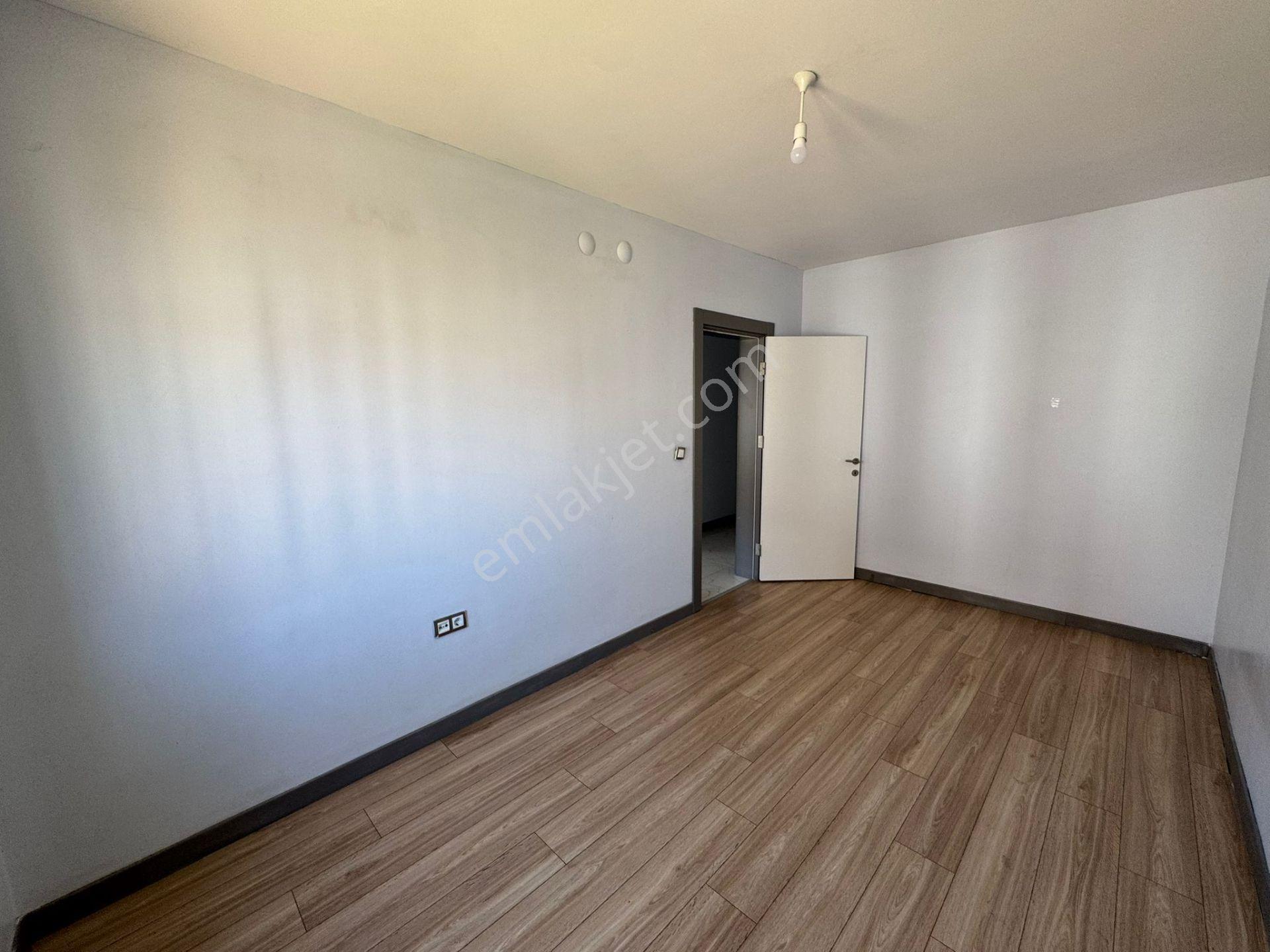 535 Tokilerde Araştırma Hastanesi Karşısında Kiralık 3+1 Lüx Daire - Görsel 5