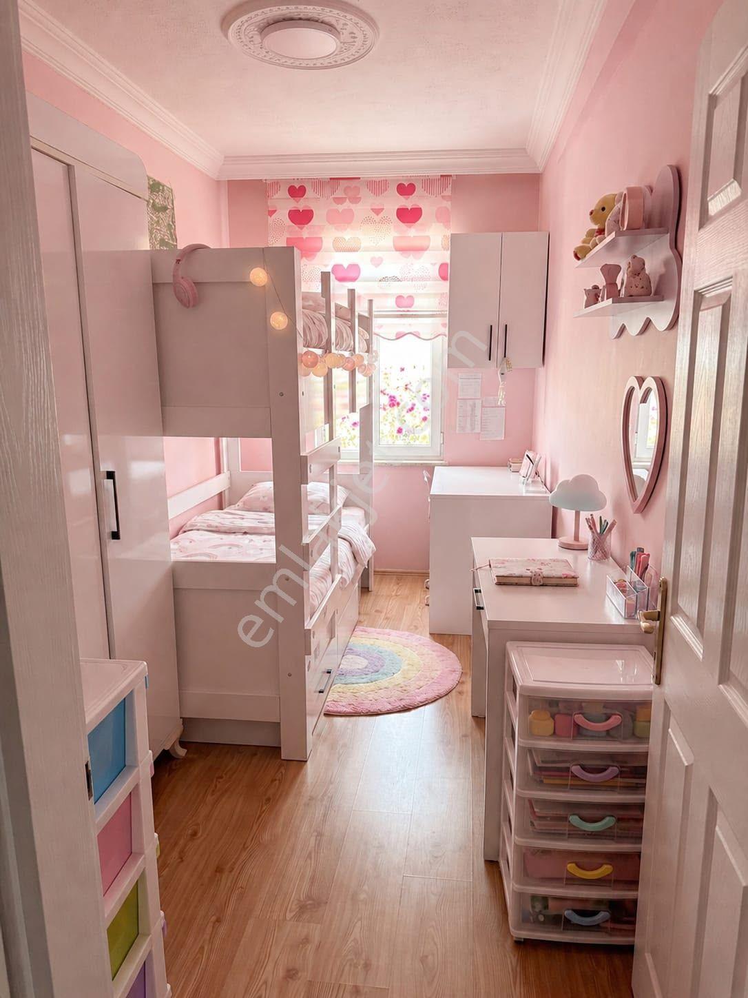 Göral Gayrimenkulden Karacaibrahimde 130m2 3+1 Satılık Daire - Görsel 4