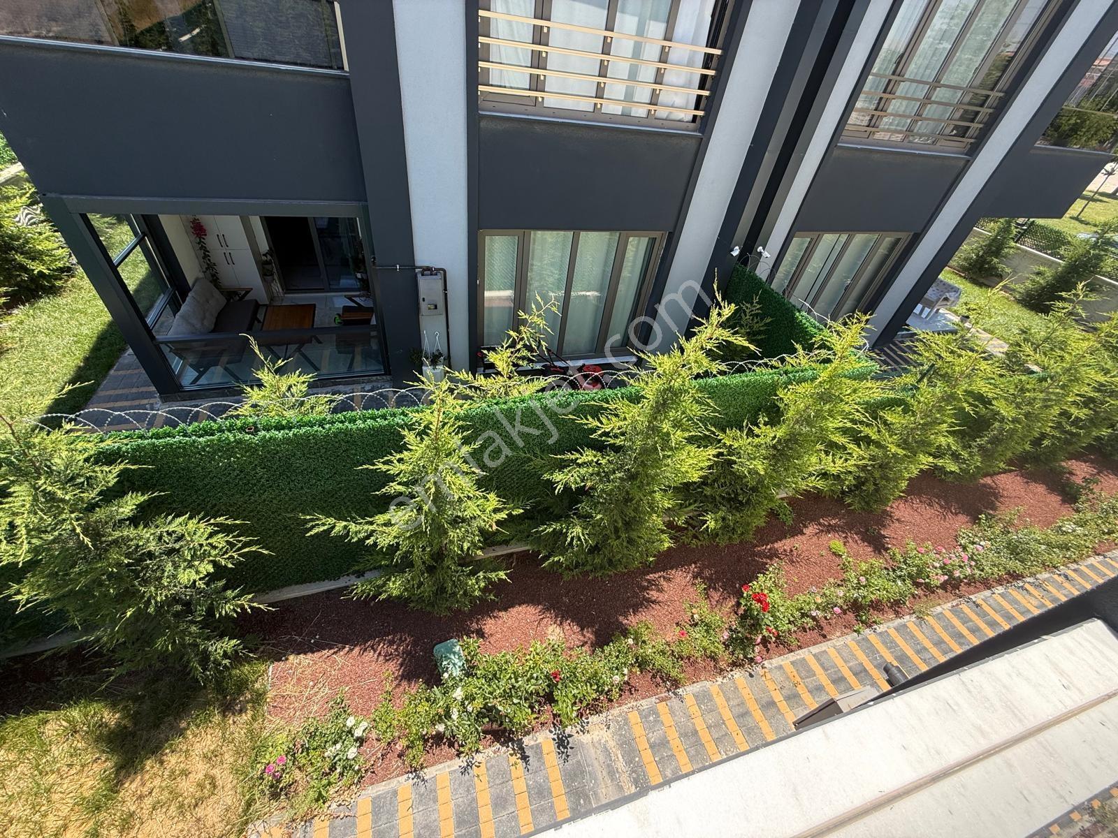 Meram Harmancık'ta Kiralık Bahçeli Lüks Villa - Görsel 3