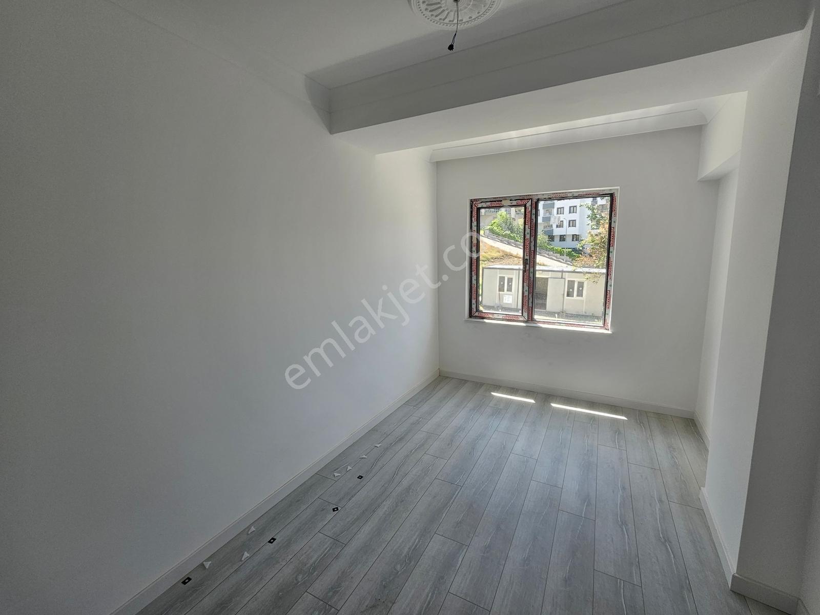Şimşek Emlak Çankaya Akpınar Mh.konya Yolu Cph 110m2 2.kat 3+1 - Görsel 18