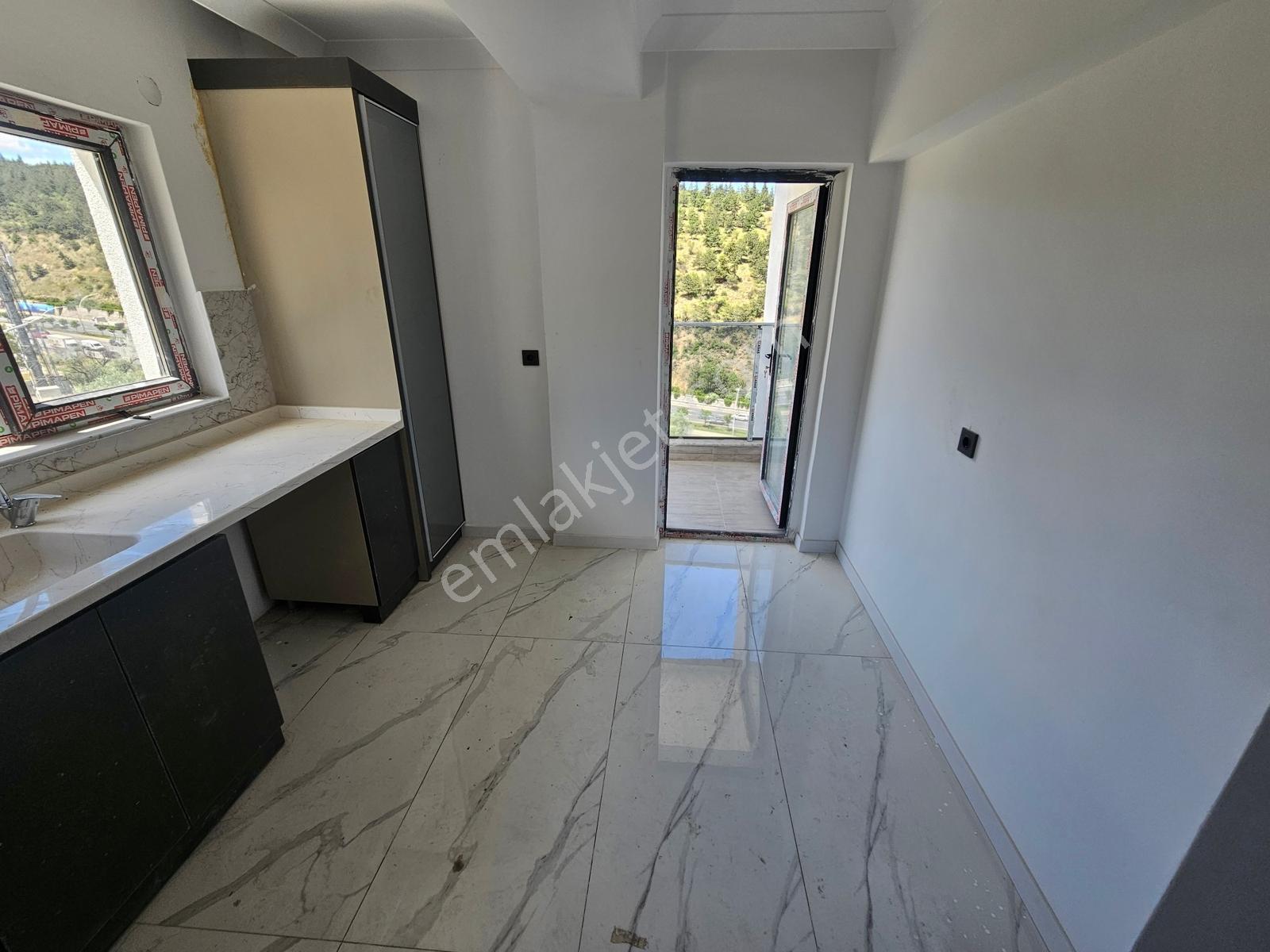 Şimşek Emlak Çankaya Akpınar Mh.konya Yolu Cph 110m2 2.kat 3+1 - Görsel 25