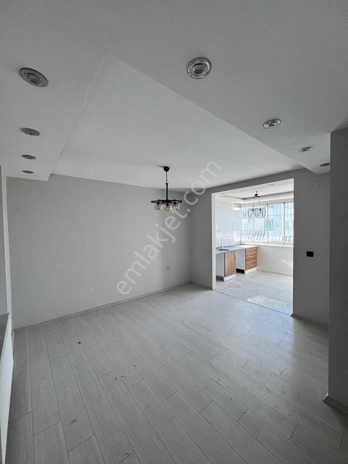 Özçleik'den Bulvar Üstü Satılık 2+1 Güney Cepheli Daire - Görsel 26