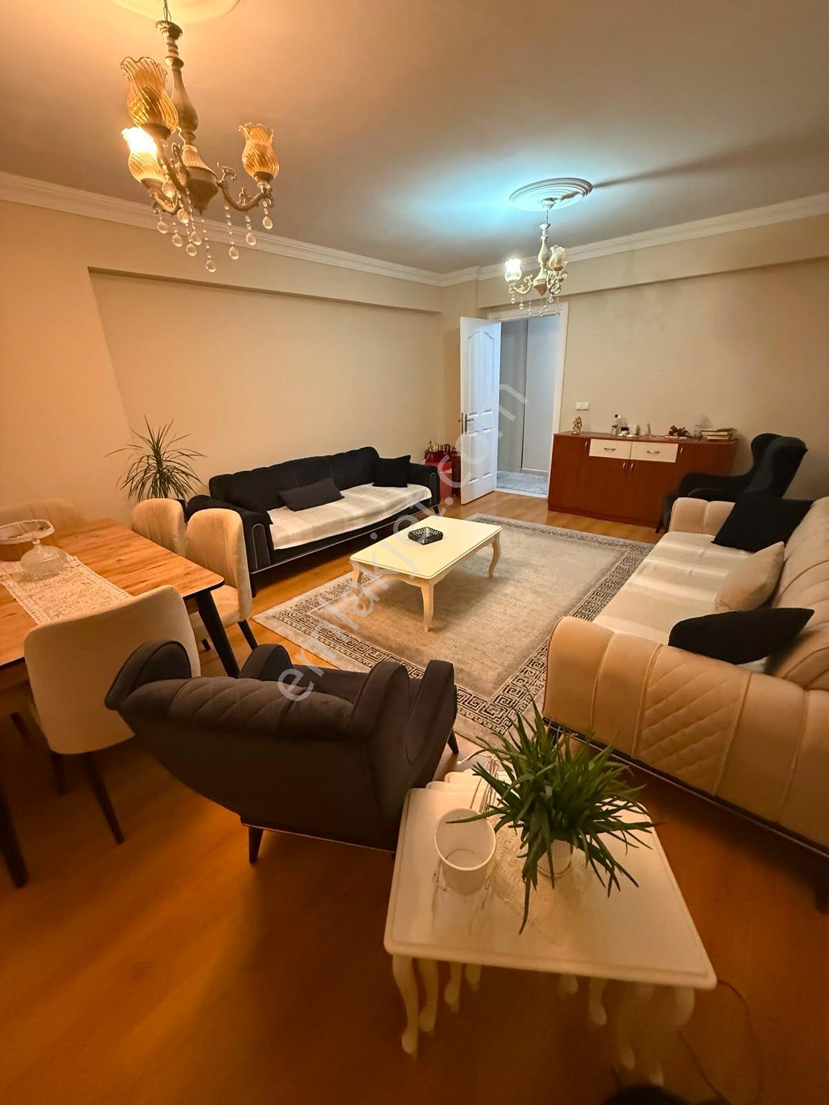 Tekirdağ Çorlu Cumhuriyet Mahallesinde 140m2 Satılık 3+1 Daire - Görsel 9