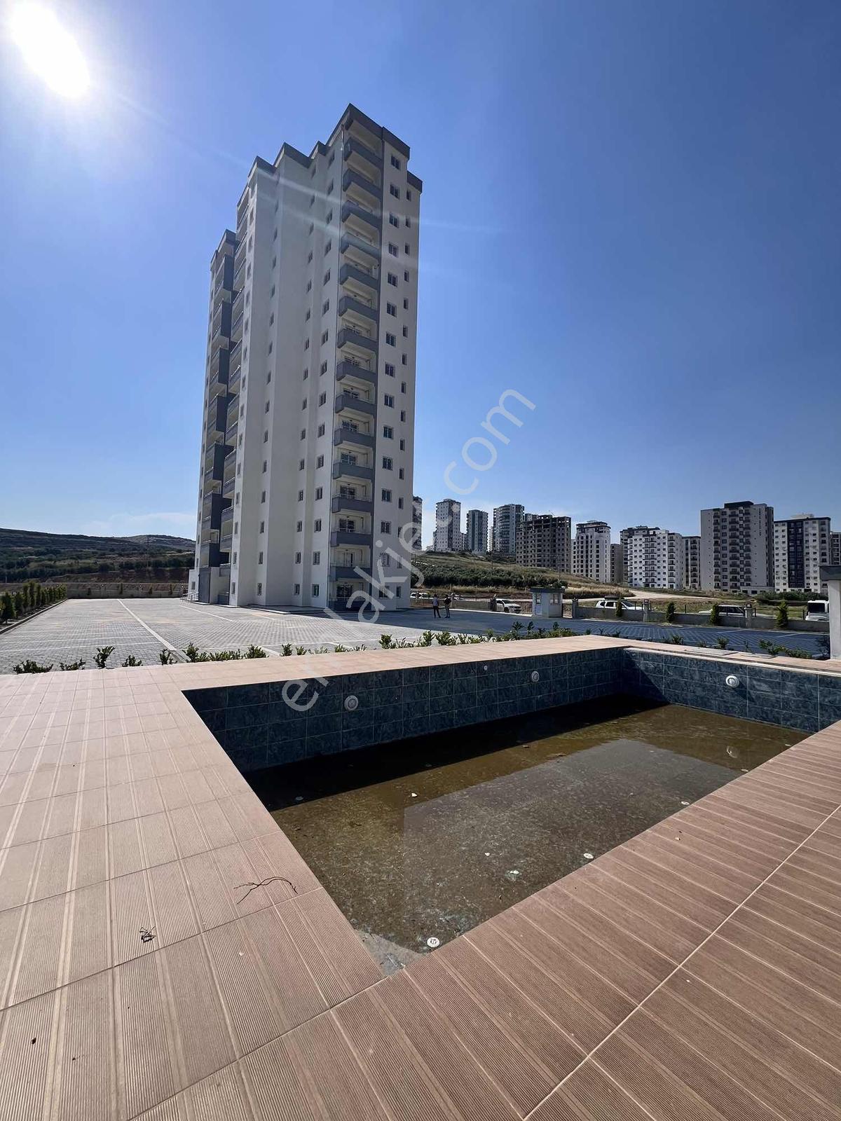 Sarıçam'da 2+1 Havuzlu Oturma Hazır İskanlı Sıfır Daire - Görsel 12