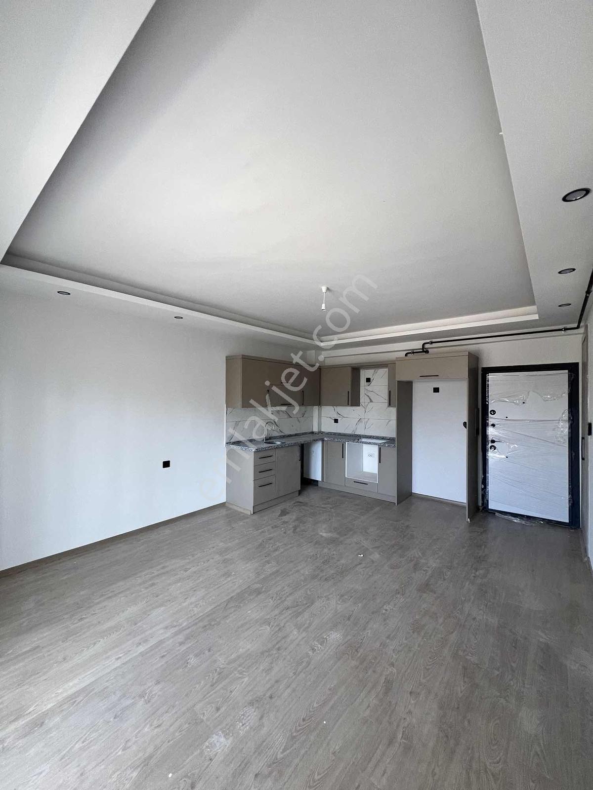 Sarıçam'da 2+1 Havuzlu Oturma Hazır İskanlı Sıfır Daire