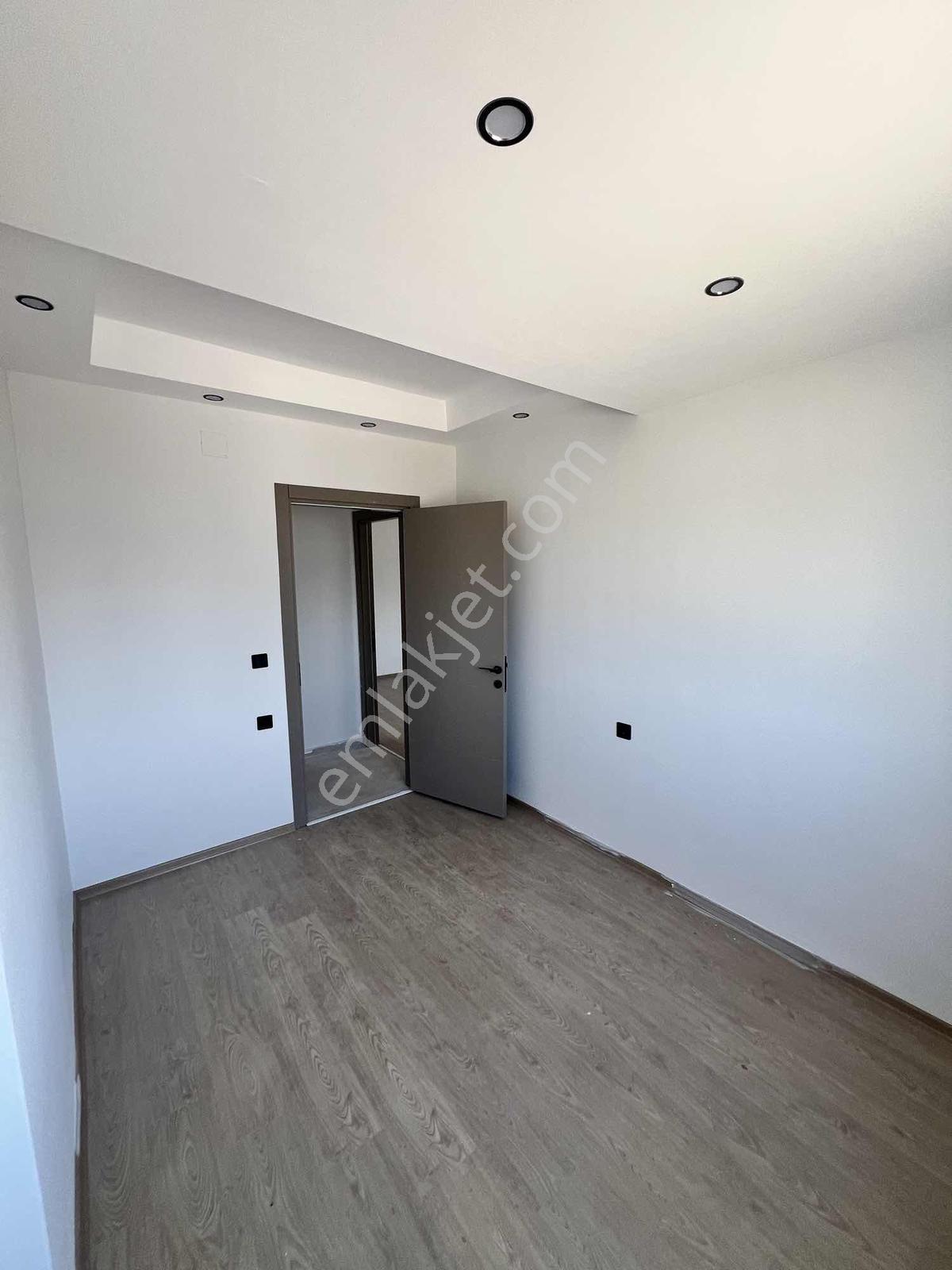 Sarıçam'da 2+1 Havuzlu Oturma Hazır İskanlı Sıfır Daire - Görsel 9