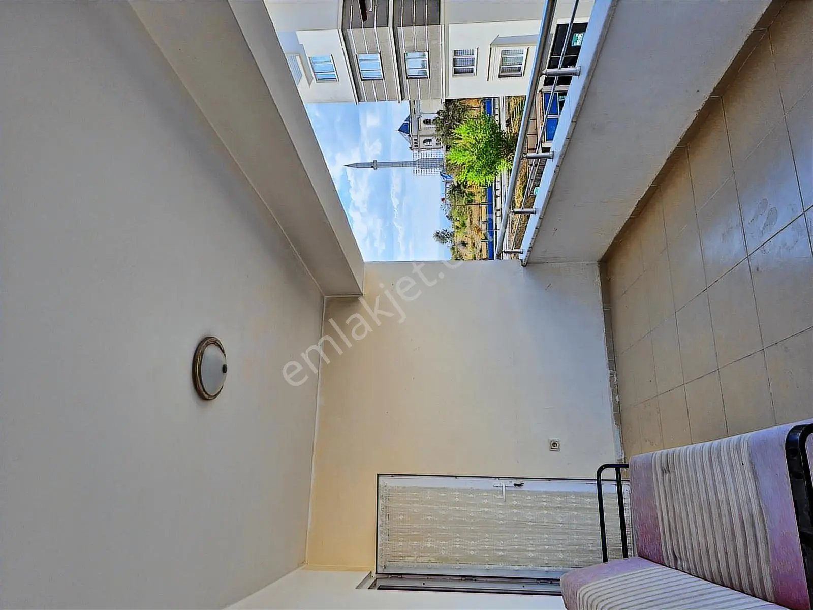 Kuzeykent Üniversite Yolu Üzerinde 2+1 Kiralık Daire