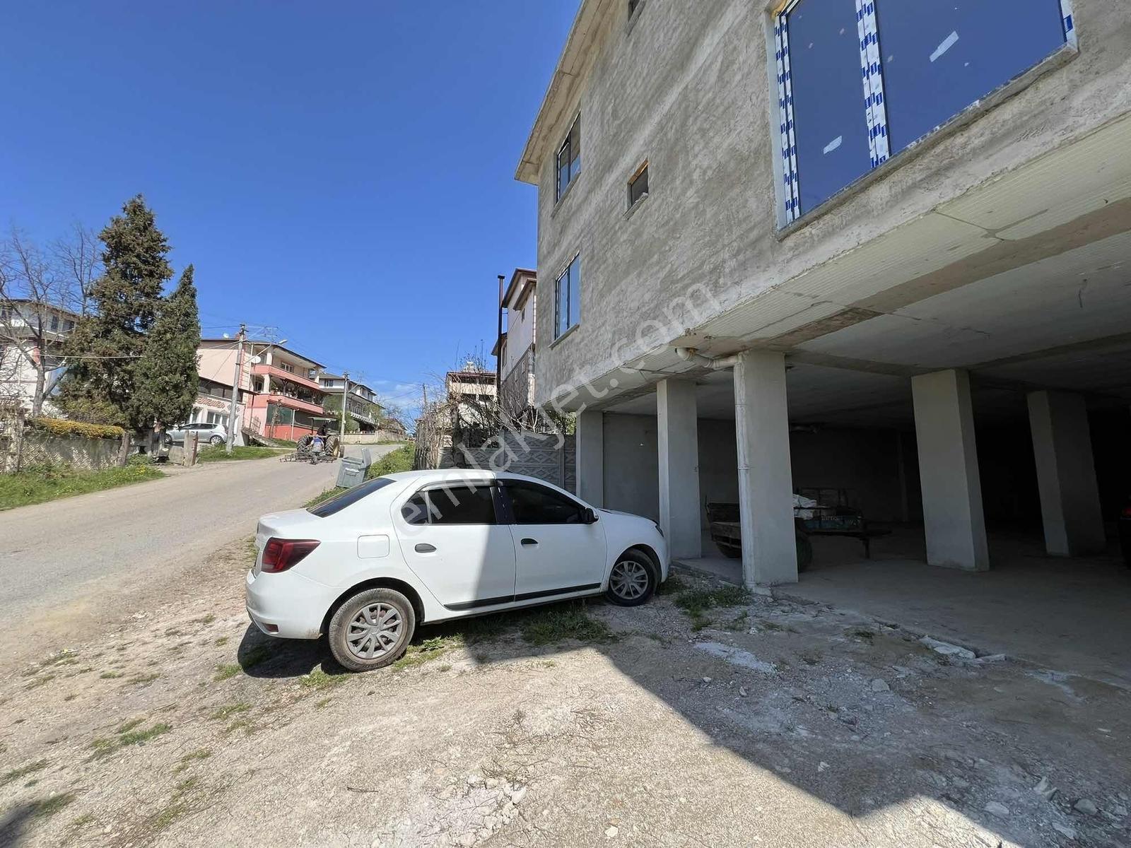 Kaynarca Büyükyanık Merkez'de 235 M2 Sıfır Cadde Üstü Dükkan - Görsel 7