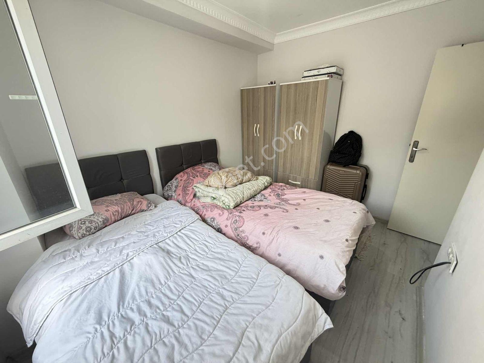 Cadde Arkası 1. Kat Yeni Bina 2+1 Full Eşyalı Lüks - Görsel 12