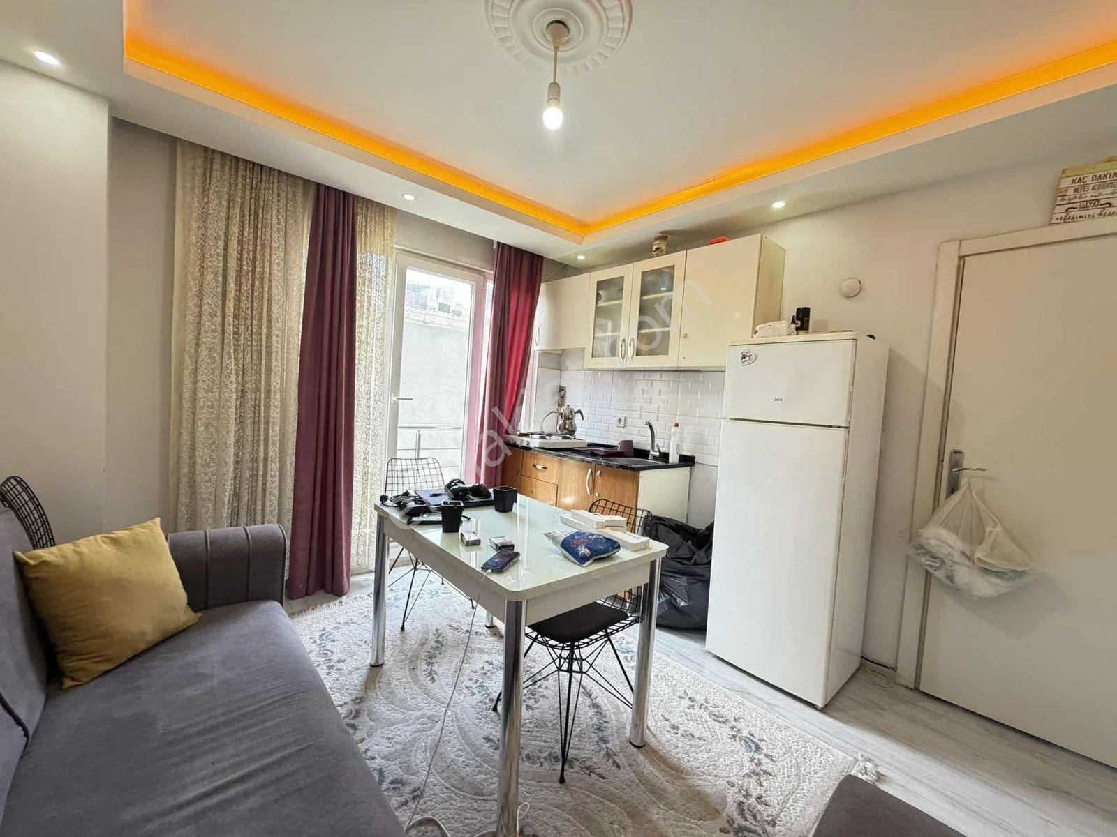 Cadde Arkası 1. Kat Yeni Bina 2+1 Full Eşyalı Lüks - Görsel 5