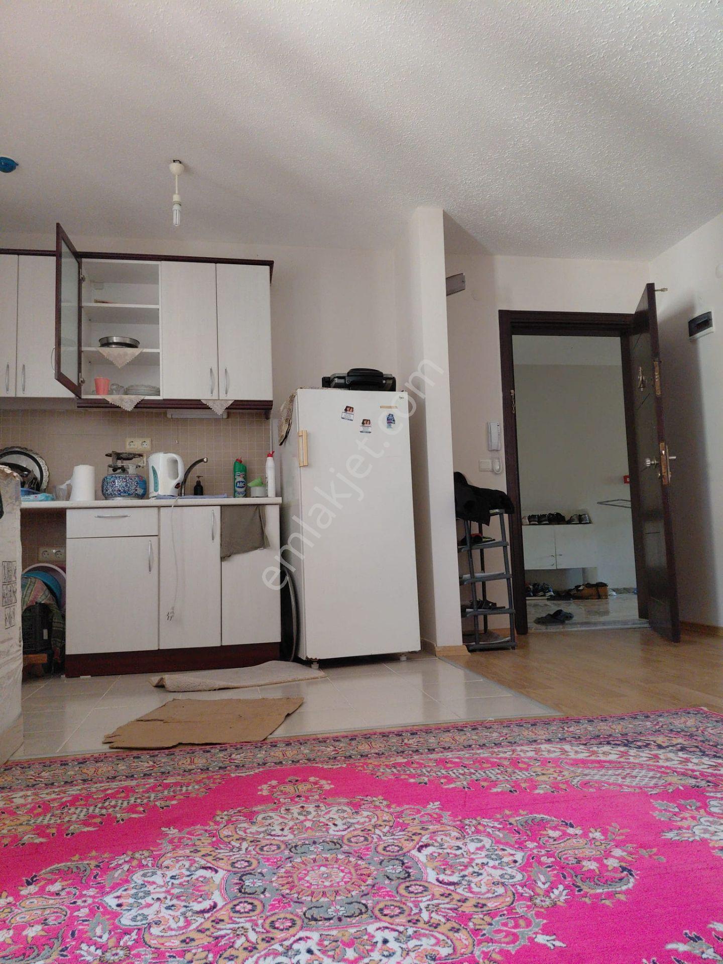 Adana Sarıçam Akkuyu Tokide Temiz Eşyalı 1+1 Kiralık Fırsat Daire - Görsel 12