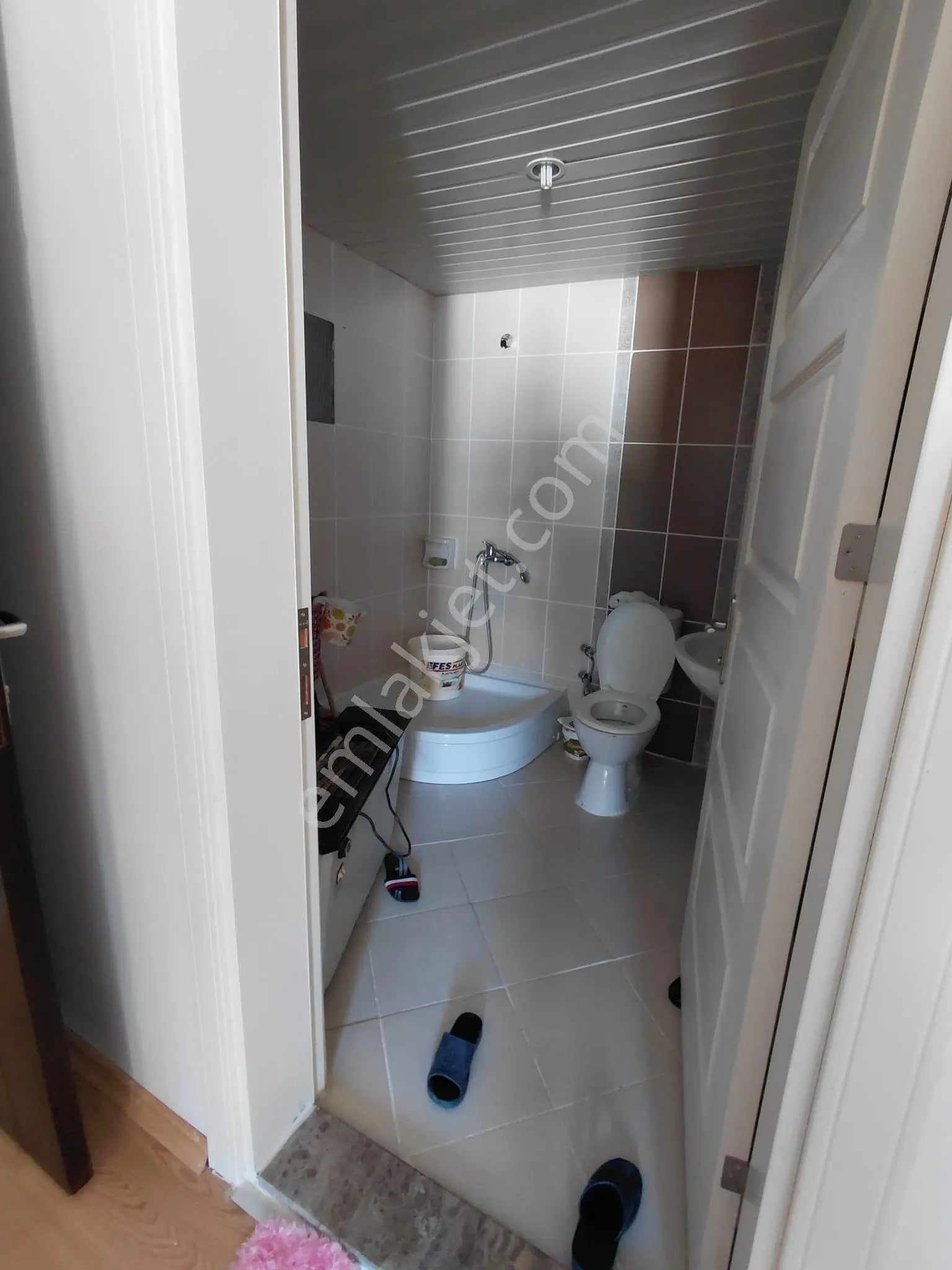 Adana Sarıçam Akkuyu Tokide Temiz Eşyalı 1+1 Kiralık Fırsat Daire - Görsel 3
