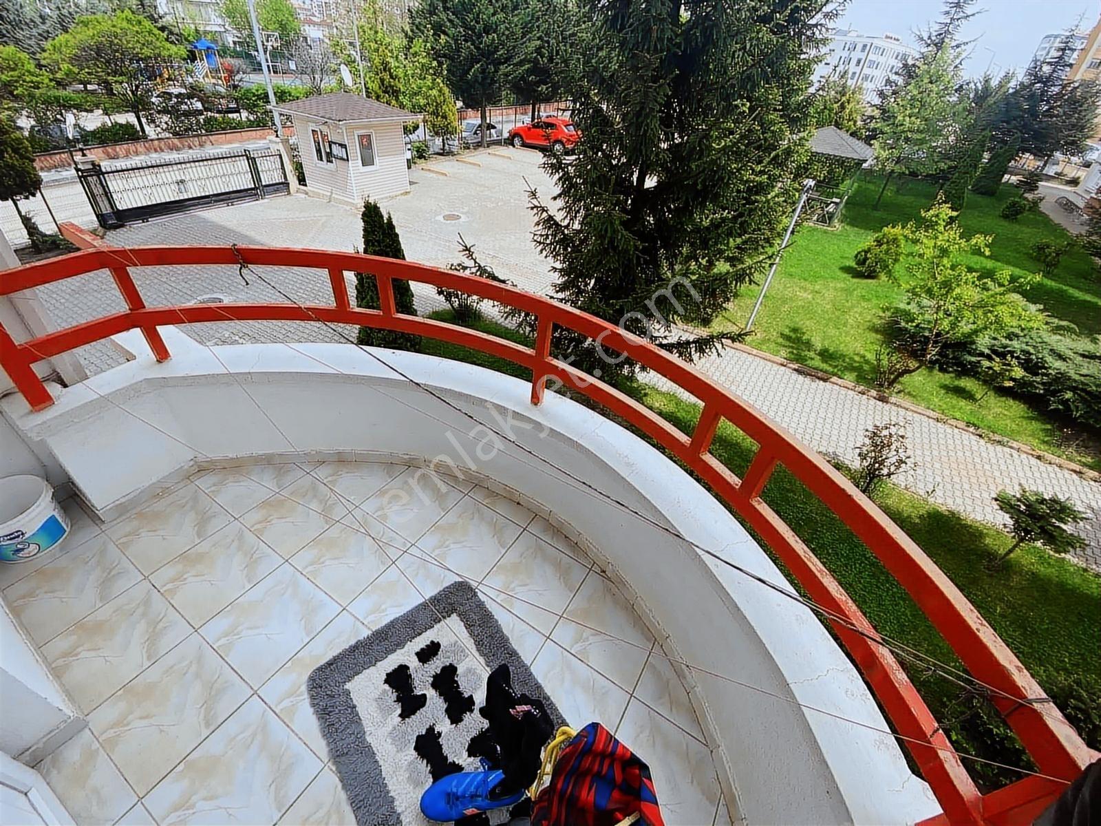 █turkuaz Emlak█cumhuriyet Sitesi Ara Kat Asansörlü 150m² 3+1 - Görsel 7