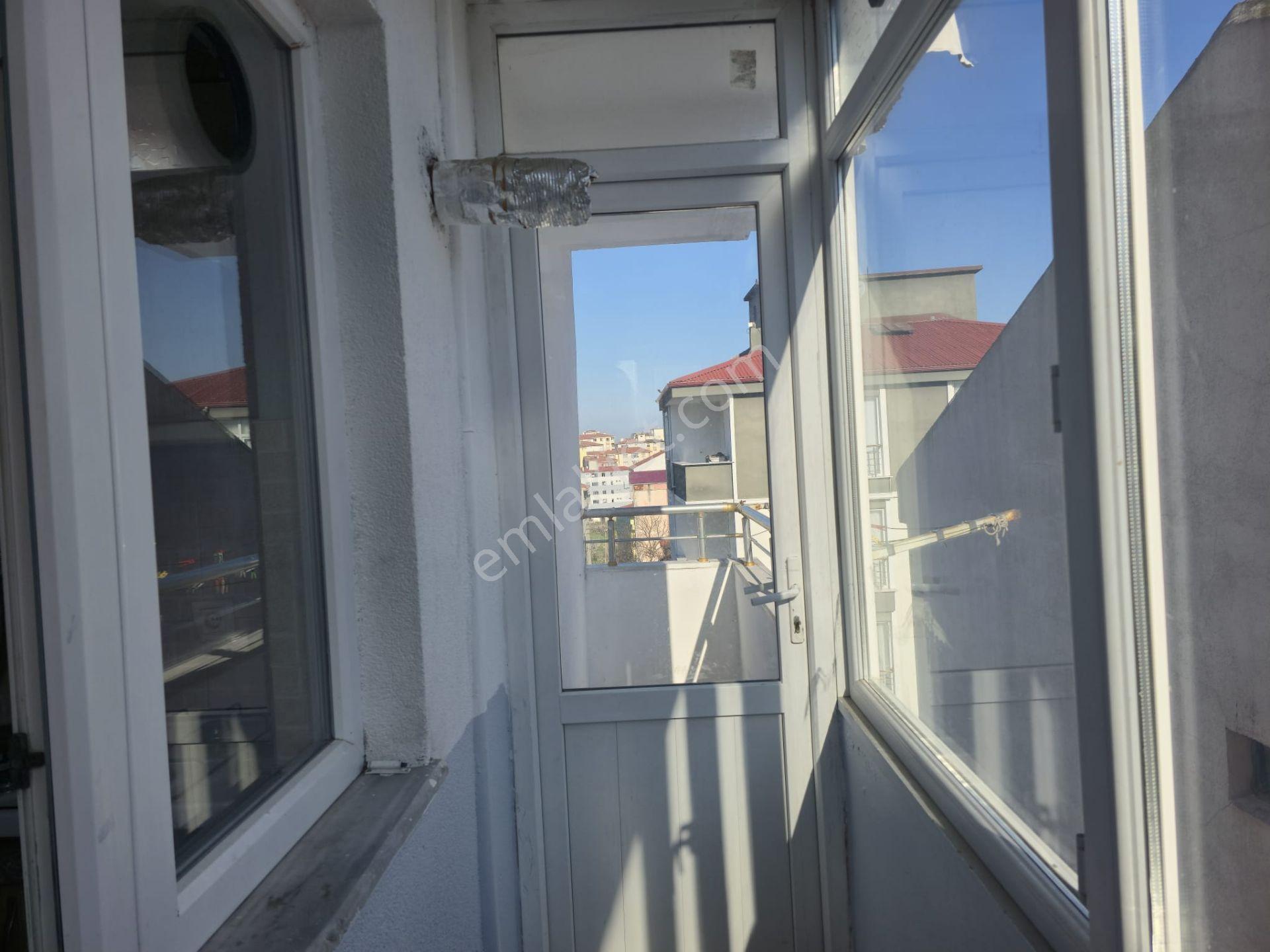 Nusratiye Mah. Ara Kat 12.yaşında 2+1 Kiralık Daire - Görsel 14