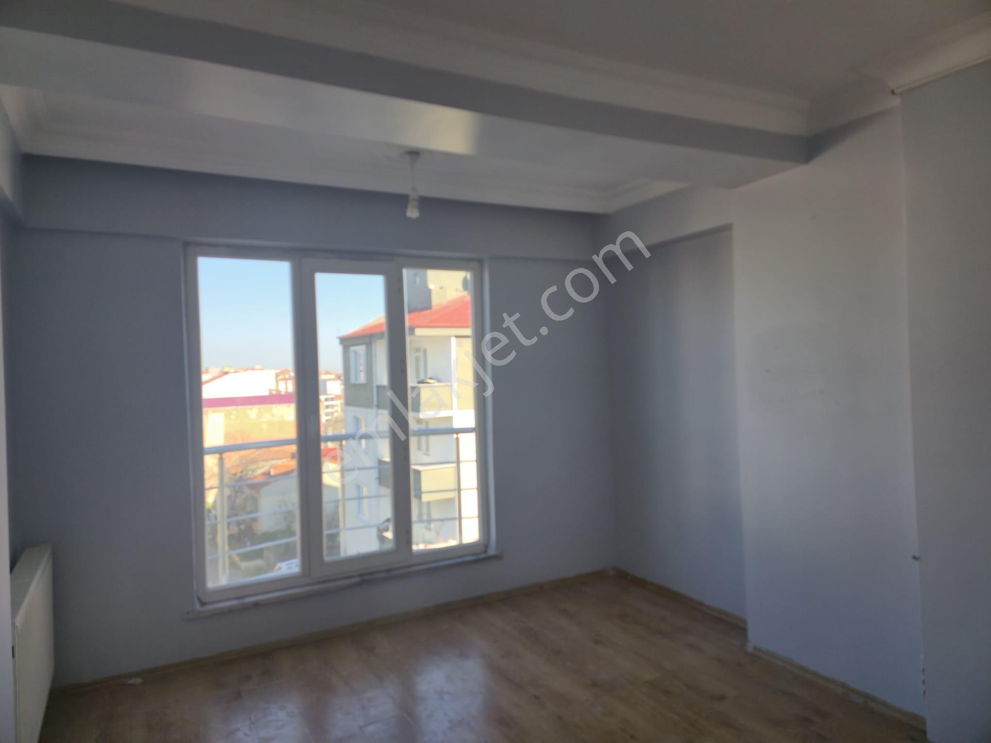 Nusratiye Mah. Ara Kat 12.yaşında 2+1 Kiralık Daire - Görsel 4