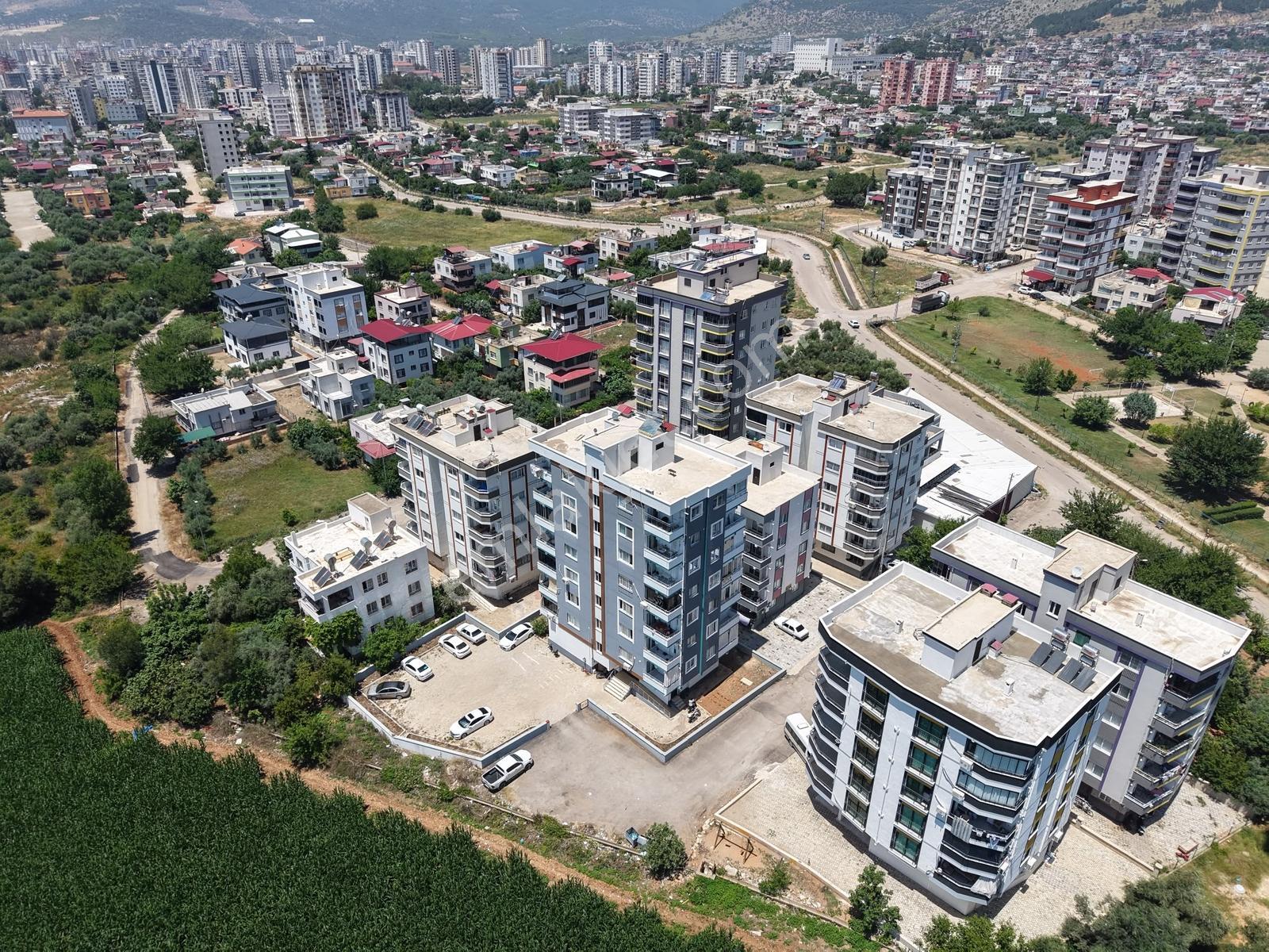 Kozan Gayrimenkul'den Hastane Civarı Süper Lüks 4+0 Daire - Görsel 13