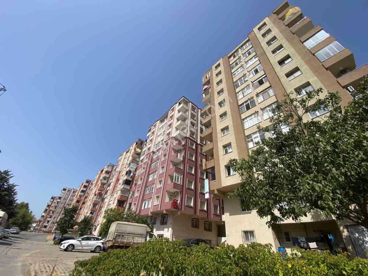 Ümraniye Elmalıkent 'de Şehir Manzaralı Satılık 3+1 Daire - Görsel 2