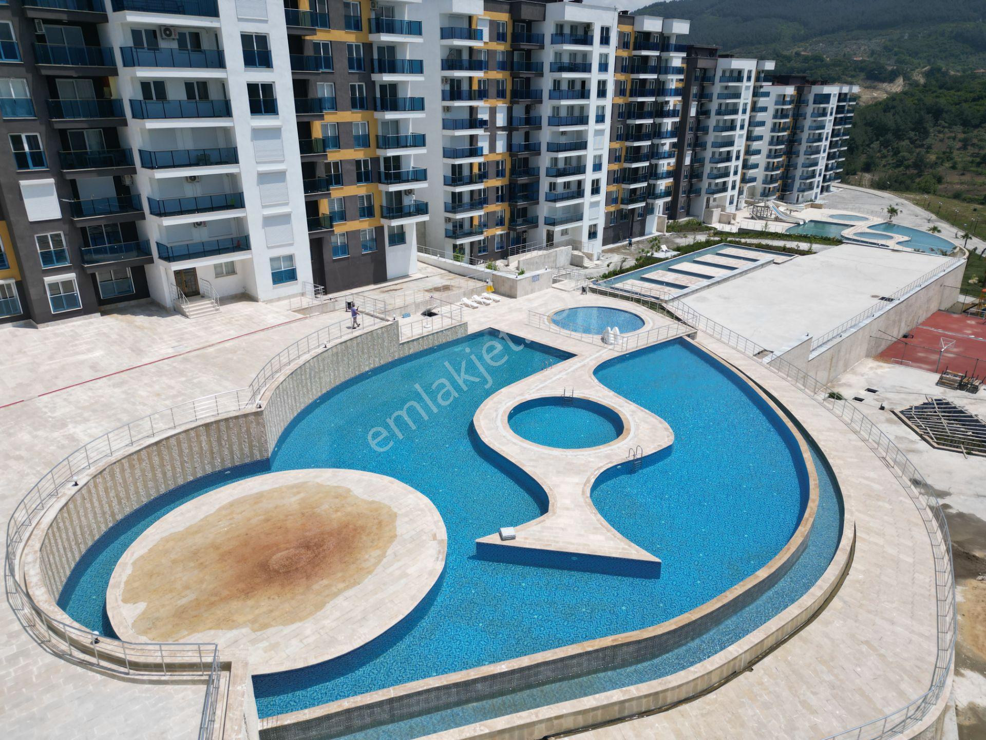 Eşın Golf Resort’ta Havuzlu, Güvenlıklı Full Eşyalı 2+1 Kıralık Daıre - Görsel 4
