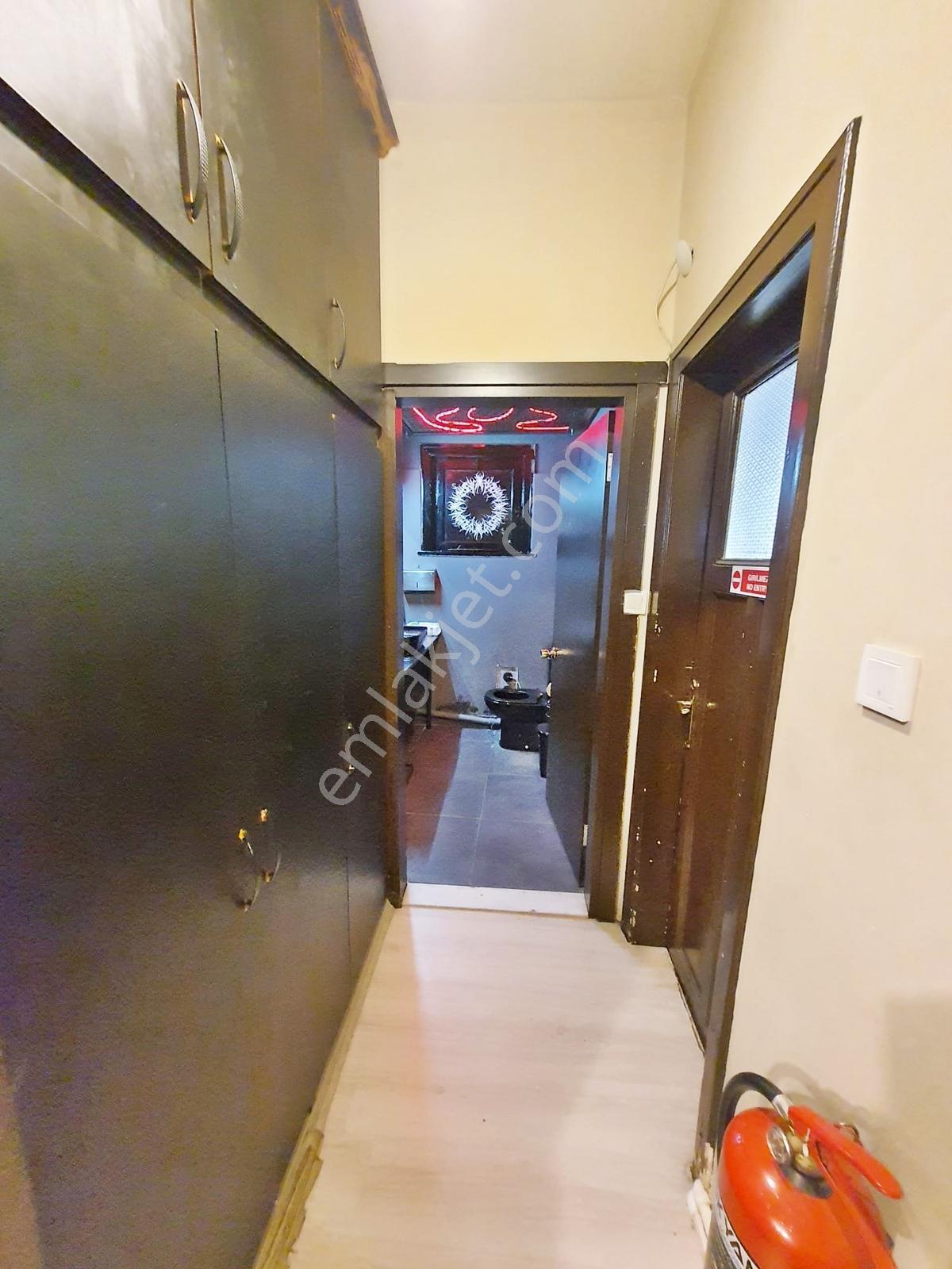 Hometown Gayrimenkulden Bostancı Merkezde Satılık 2+1 İş Yeri - Görsel 3
