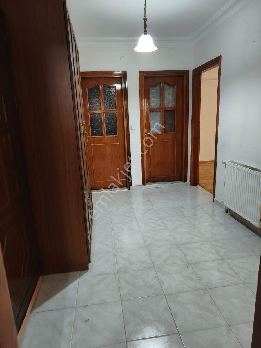 İstiklal Mahallesi'nde Yeni Açılacak Metronun Dibinde Kiralık - Görsel 27
