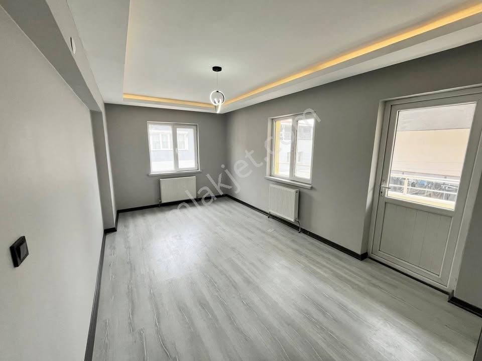 Metrobüse Komşu Şık Tasarımlı Mayıs Ayına Özel 2+1 Daire Fırsatı - Görsel 15