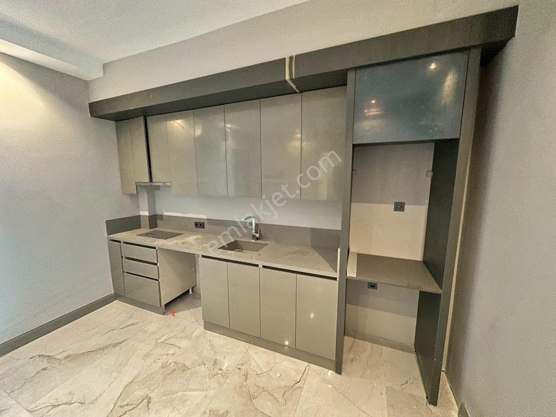Zeki Emlak'tan Uncubozköy Mahallesinde Noran Officium'da Kiralık 2+0 Ofis - Görsel 6