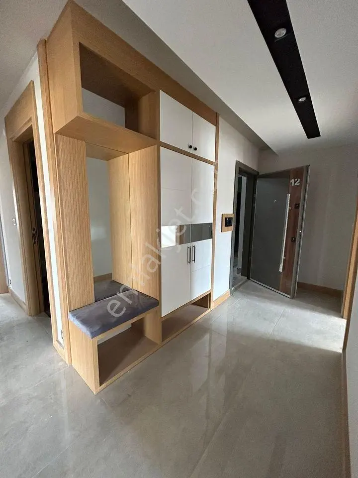 Beylikdüzü Yakuplu Kent Ormanı Manzaralı 2+1 Ultra Geniş Daire - Görsel 2