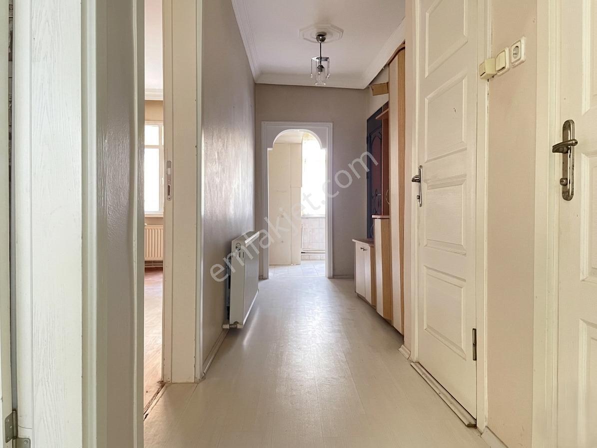 Küçükköy Cengiz Topel'de Net 120m² İç Alanlı 4+1 Dubleks! +30 M² Teras Ve Çift Balkon - Görsel 12