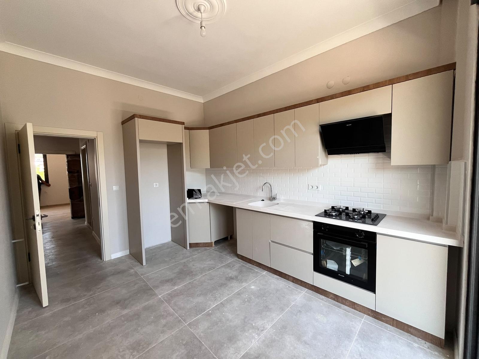 Kavuşturan Emlak'tan Güre'de Kiralık 3+1 Sıfır Dubleks Daire - Görsel 16