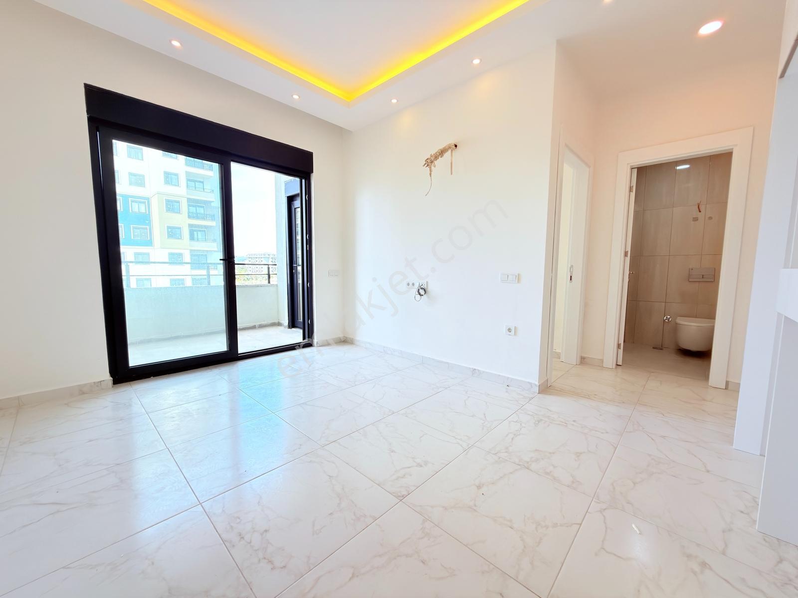 Alanya Avsallar Bölgesinde Aktiviteli Sitede 1+1 Satılık Daire - Görsel 11