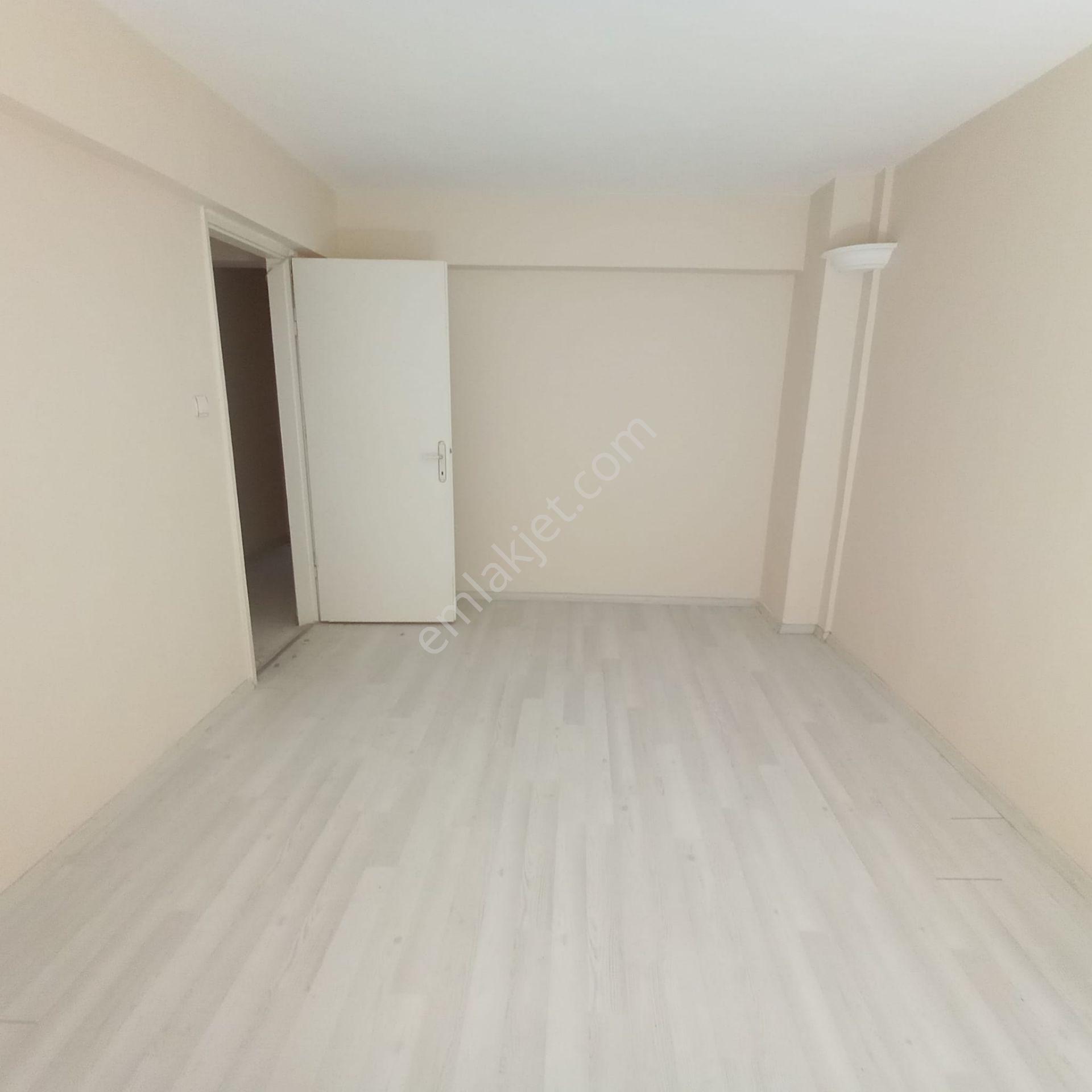 Havek Sitesinde Bakımlı 3+1 Uygun Fiyatlı Satılık Daire - Görsel 13