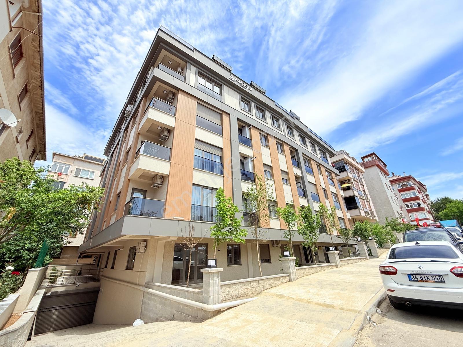 İdealtepe De Prestijli Bina Da Sıfır Bahçe Kullanımlı 2+1 Daire - Görsel 15