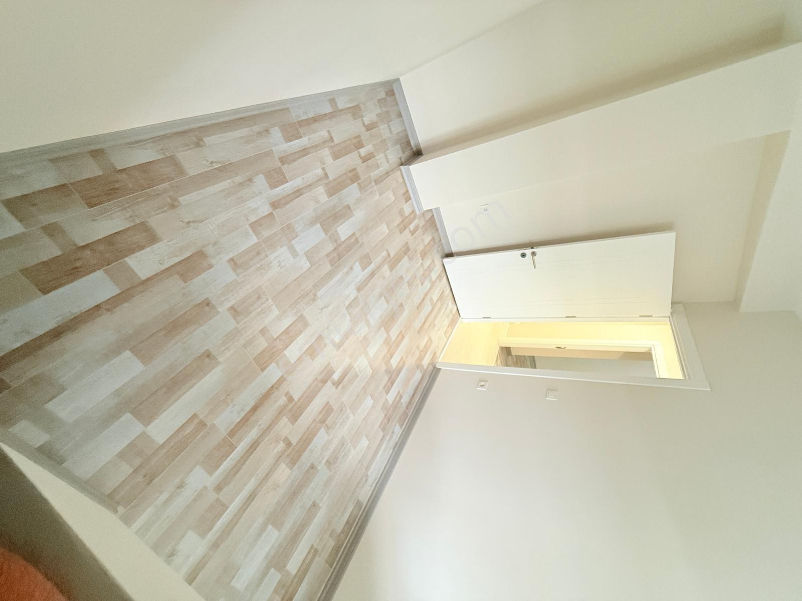 İdealtepe De Prestijli Bina Da Sıfır Bahçe Kullanımlı 2+1 Daire - Görsel 3