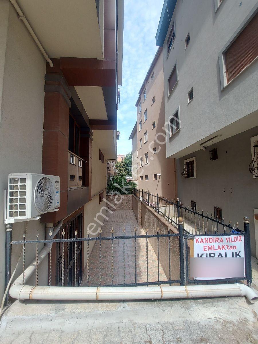 Bulgurlu Metroya 10 Dk, Teraslı Bahce Katı, Kıralık 2+1 - Görsel 19