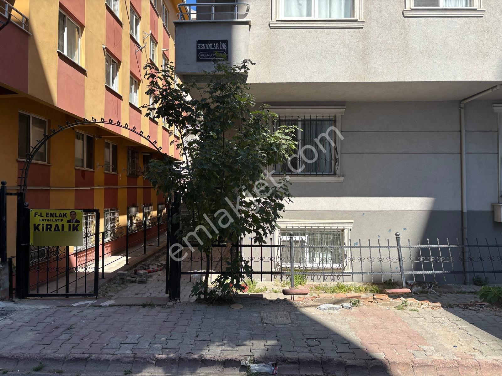 F-l Emlaktan Armağanevlerde Metro Yakını 2+1 Aile-bekar - Görsel 29
