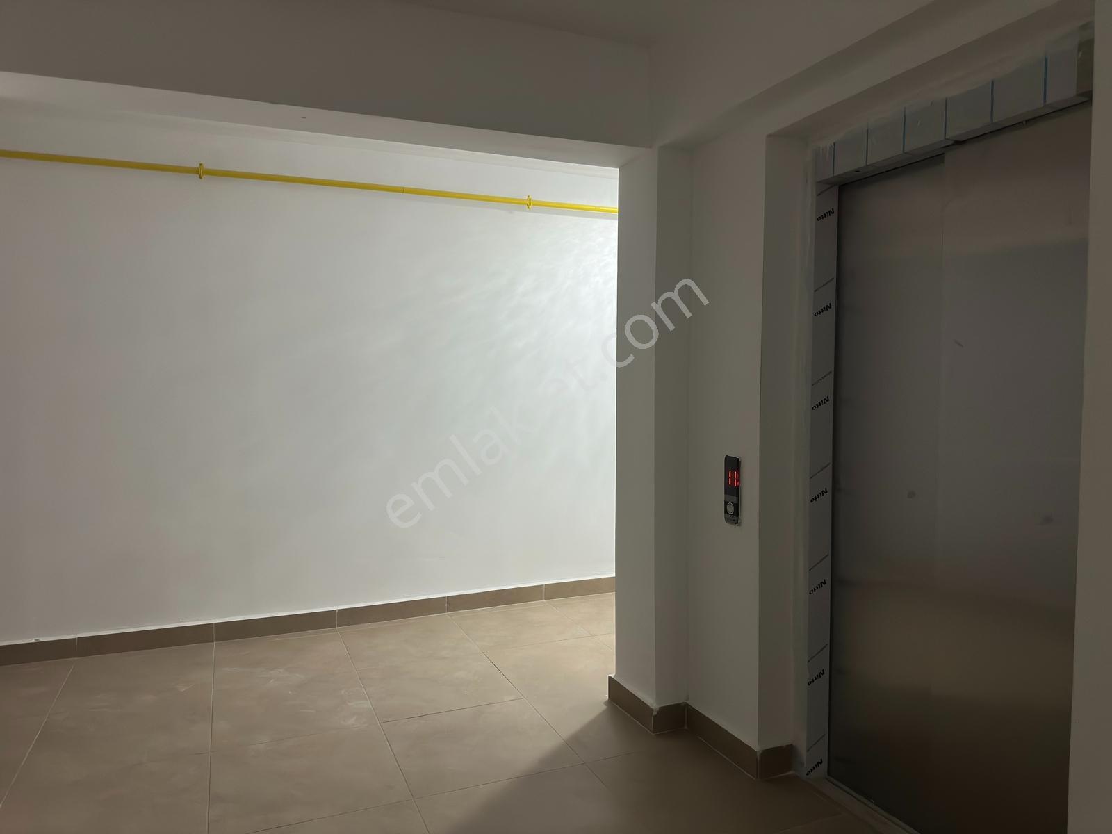 Hasköy'de Panoramik Manzaralı 3+1 Lüks Daire - Görsel 18
