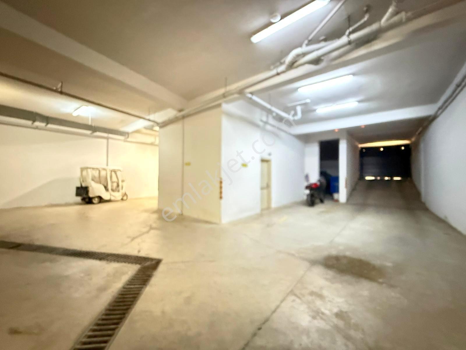 Turyap'tan Suadiye'de Bağdat Cad. Yakını Balkonlu 120m2 3+1 - Görsel 20