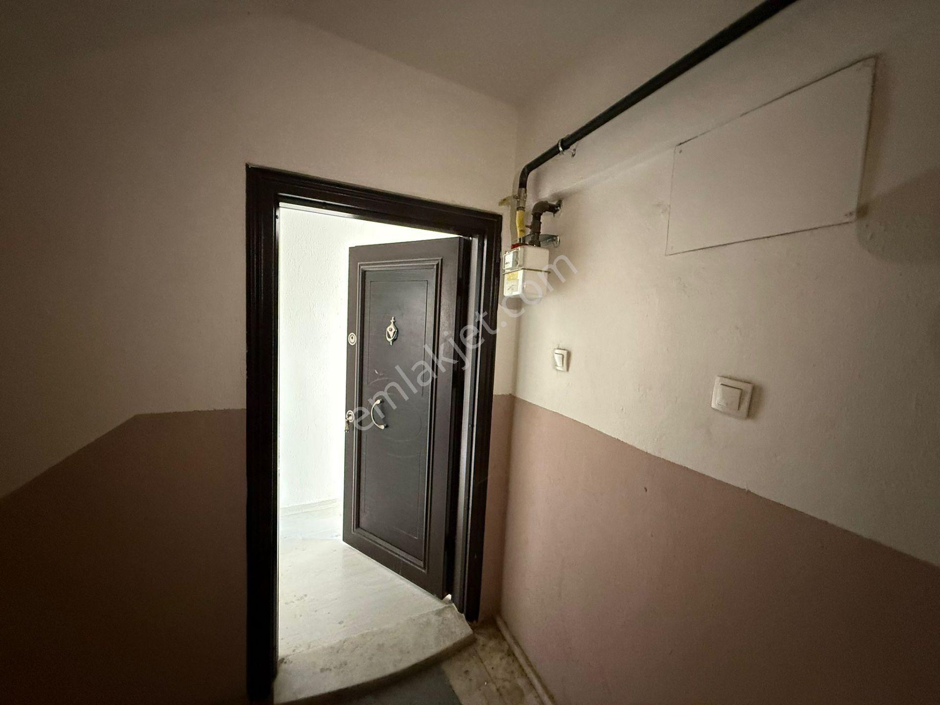 İzmir Buca Adatepe Mahallesinde Satılık 3+1 Mrkezi Konumda Daire - Görsel 14
