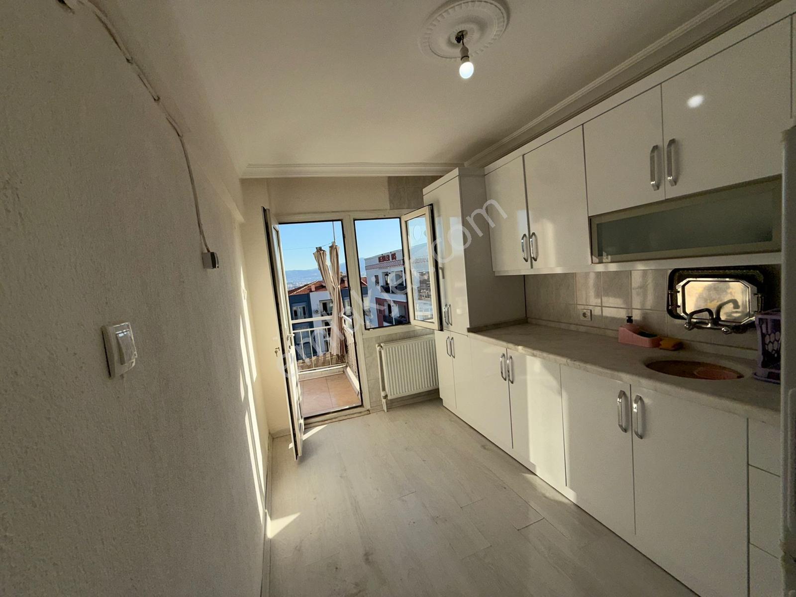 İzmir Buca Adatepe Mahallesinde Satılık 3+1 Mrkezi Konumda Daire - Görsel 16