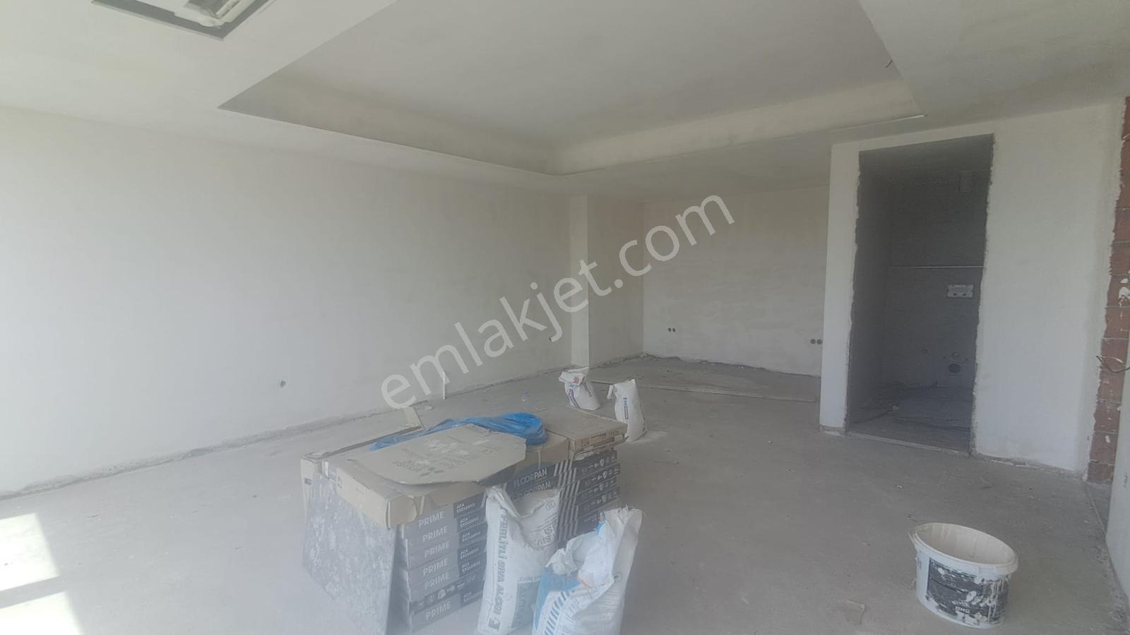 Tüzün'den Sky Sense Plazada Deniz Mazaralı Kiralık Ofis - Görsel 19