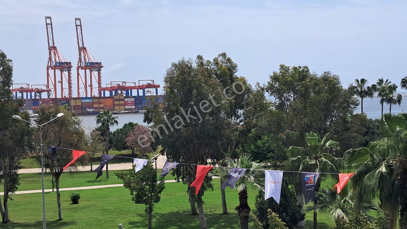 Tüzün'den Sky Sense Plazada Deniz Mazaralı Kiralık Ofis - Görsel 3