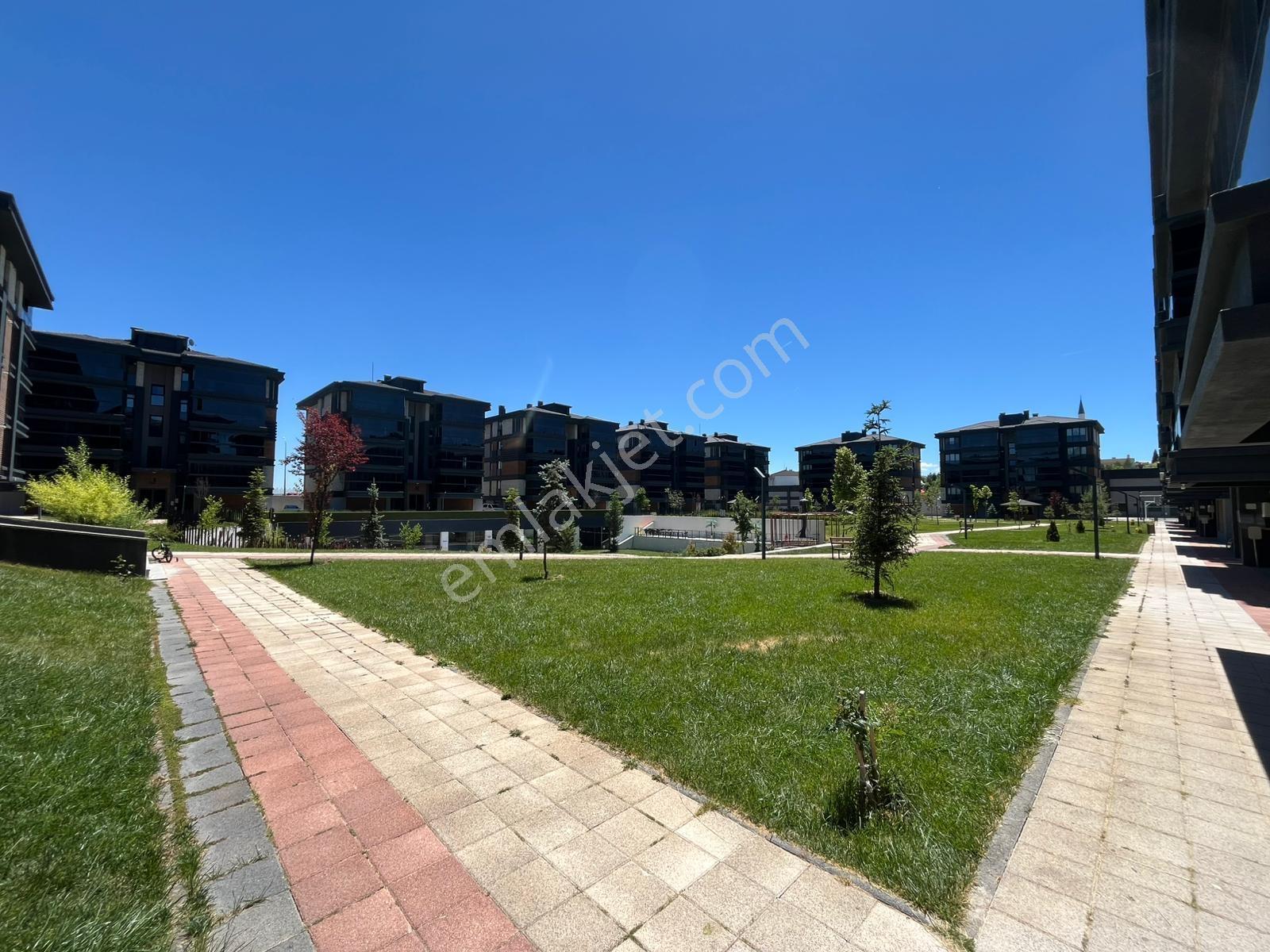 Bess'den Esvadi Sitesi Arakat G Blok Satılık 3+1 Daire - Görsel 10